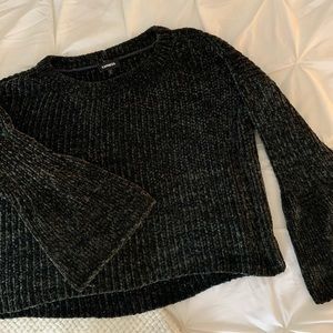 Express Chenille Bell Sleeve Chunky-Knit Dark Green Sweater